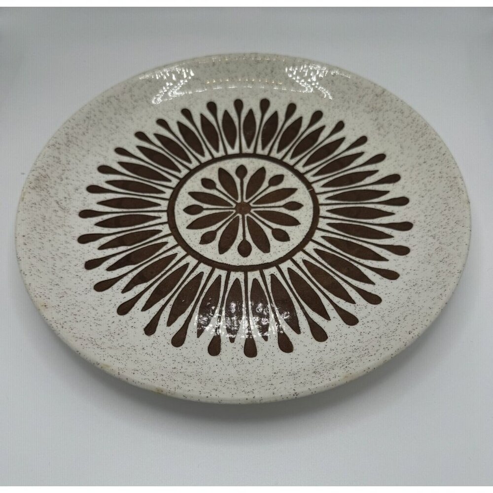 Bilton Sunflower Ironstone dinner plates England MCM Starburst Design 9.75"”